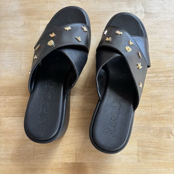Karl Lagerfeld Studded Charm Platform Gold Black Leather Wedge Sandals 9M NEW - Picture 9 of 10
